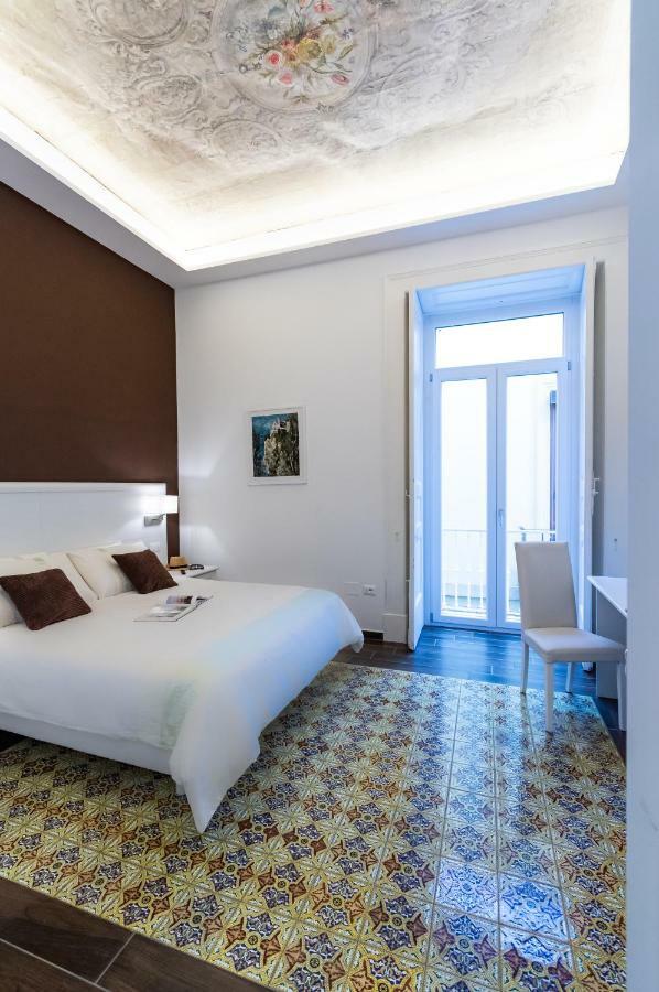 Suites Sorrento Elegance Extérieur photo
