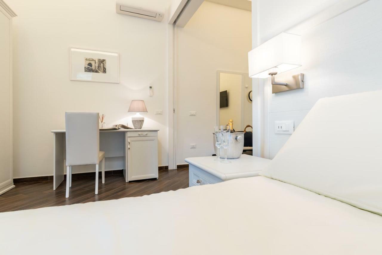 Suites Sorrento Elegance Extérieur photo